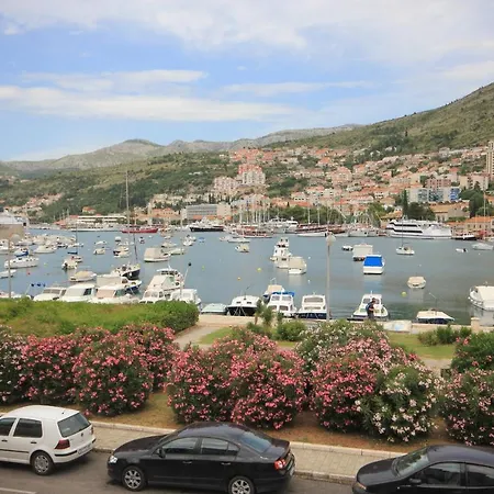 By The Sea - 9058 アパート *