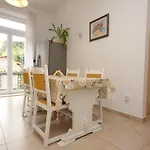 By The Sea - 9058 Apartment